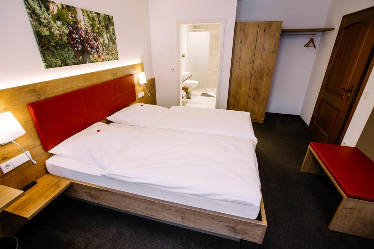 Hotel Restaurant Lamm Rosswag Vaihingen an der Enz Eksteriør billede