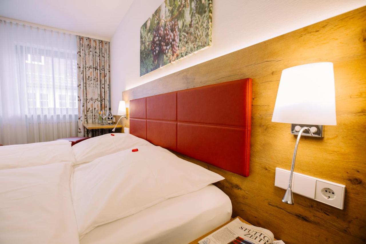 Hotel Restaurant Lamm Rosswag Vaihingen an der Enz Eksteriør billede